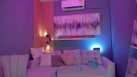 Janinne  online show from 03-30-26, 11:11