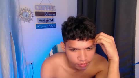 janlloyd04 online show from 11-04-25, 07:13