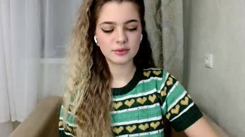 Snapshot of jantientimmer chatting on 11-07-25, 08:31 jantientimmer online show from 11-07-25, 08:31