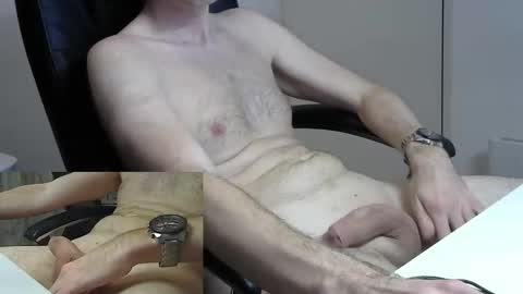 japie93 online show from 10-30-25, 07:47