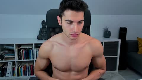 Jared Shaw online show from 02-06-25, 07:24