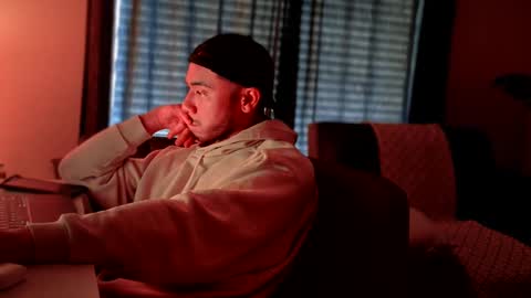 jarodtee online show from 12-04-24, 07:01