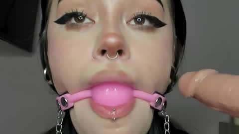 Maria online show from 02-15-26, 02:52