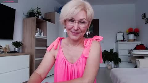 Jasmin room for people 40 online show from 11-30-25, 10:08