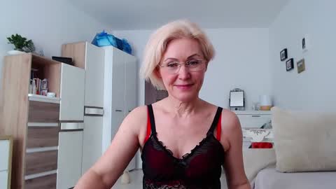 Jasmin room for people 40 online show from 02-15-26, 12:58