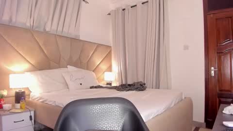 jasmin_melons online show from 02-18-26, 12:17