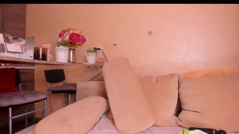 JasminArcher online show from 11-19-25, 10:15