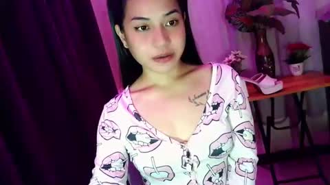 JASMINE online show from 06-23-26, 02:09