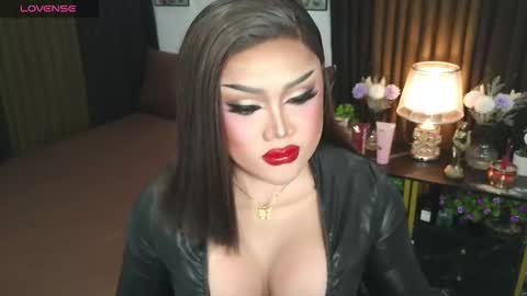 Jasmine Brandy online show from 09-15-25, 02:33