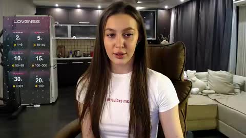 Snapshot of jasmine_doll_ chatting on 05-19-26, 08:59 Jasmine online show from 05-19-26, 08:59
