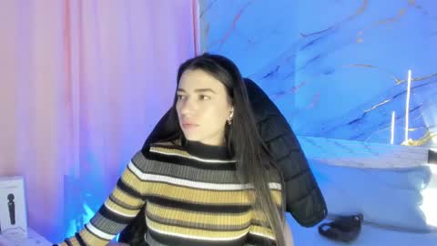 Snapshot of jasmine_hyper_1 chatting on 02-13-25, 06:16 Jas online show from 02-13-25, 06:16