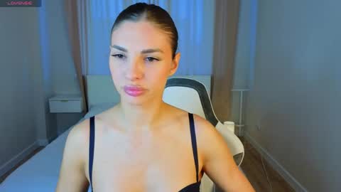 Snapshot of jasmine_lane chatting on 05-10-26, 09:25 jasmine_lane online show from 05-10-26, 09:25