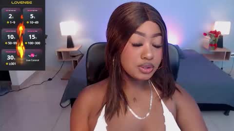 Instagram jasminecampbell1  online show from 11-07-25, 02:06