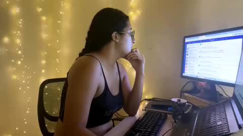 Jasmine online show from 04-08-26, 01:00