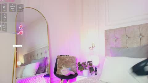 Snapshot of jasmineross_1 chatting on 05-12-26, 07:11 jasmine online show from 05-12-26, 07:11
