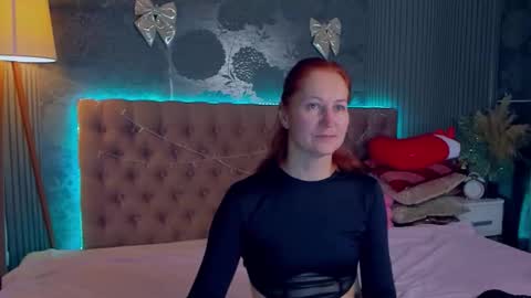 Snapshot of jasminnsky chatting on 12-15-25, 01:59 Jasmine online show from 12-15-25, 01:59