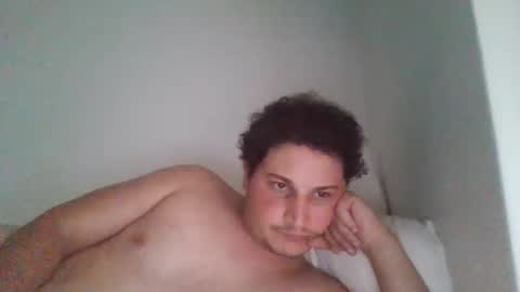 Snapshot of jasonbayson chatting on 12-16-25, 06:29 jasonbayson online show from 12-16-25, 06:29