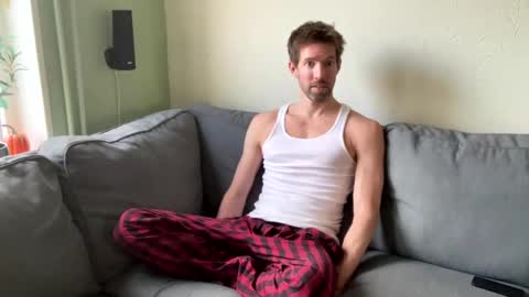 Snapshot of jasonberg29 chatting on 12-28-24, 01:59 Jason online show from 12-28-24, 01:59