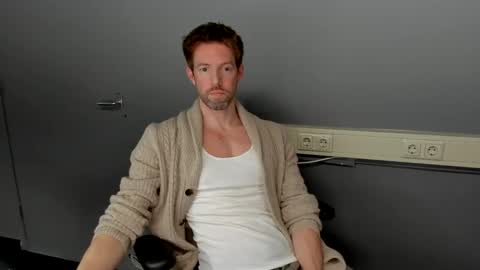 Snapshot of jasonberg29 chatting on 02-14-25, 03:36 Jason online show from 02-14-25, 03:36