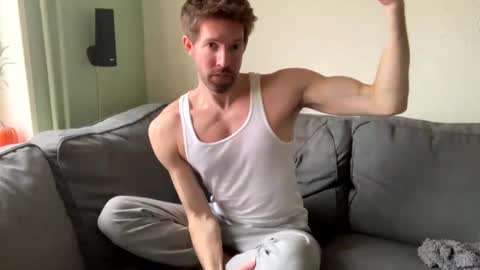 Snapshot of jasonberg29 chatting on 02-15-25, 03:28 Jason online show from 02-15-25, 03:28