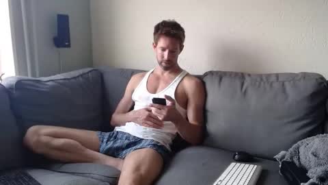 Snapshot of jasonberg29 chatting on 10-19-25, 07:53 Jason online show from 10-19-25, 07:53