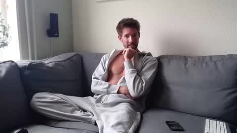 Jason online show from 02-10-26, 01:37