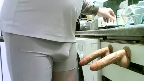 Snapshot of jasonmason2003 chatting on 12-14-24, 01:28 jasonmason2003 online show from 12-14-24, 01:28