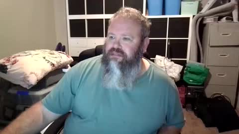 Snapshot of jasonvaleint chatting on 05-18-26, 01:02 JasonVal online show from 05-18-26, 01:02