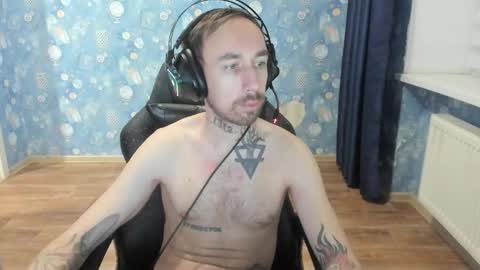 Snapshot of jasonwaker chatting on 11-18-25, 09:30 jasonwaker online show from 11-18-25, 09:30