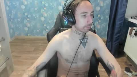 Snapshot of jasonwaker chatting on 12-13-25, 08:47 jasonwaker online show from 12-13-25, 08:47
