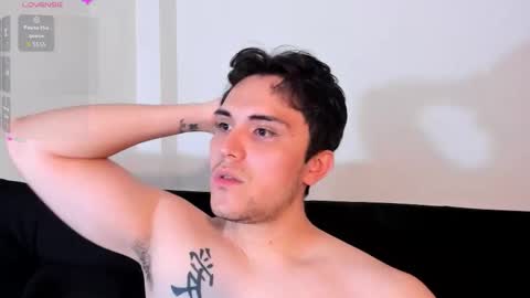 Snapshot of jasonxd98 chatting on 12-19-25, 01:56 Jason online show from 12-19-25, 01:56