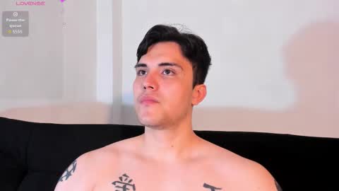 Snapshot of jasonxd98 chatting on 01-08-26, 01:46 Jason online show from 01-08-26, 01:46