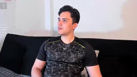 Snapshot of jasonxd98 chatting on 01-09-26, 02:03 Jason online show from 01-09-26, 02:03