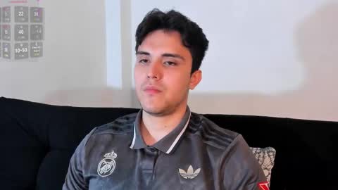 Snapshot of jasonxd98 chatting on 01-17-26, 01:54 Jason online show from 01-17-26, 01:54