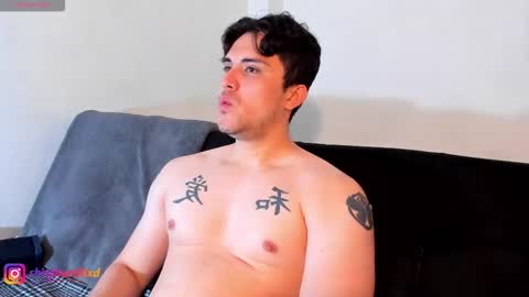 Snapshot of jasonxd98 chatting on 03-04-26, 03:18 Jason online show from 03-04-26, 03:18