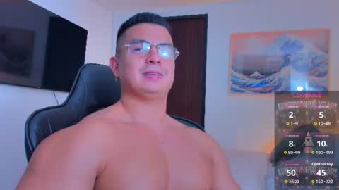 Snapshot of jasperbrooksx chatting on 07-14-26, 11:10 JBrooksXx online show from 07-14-26, 11:10