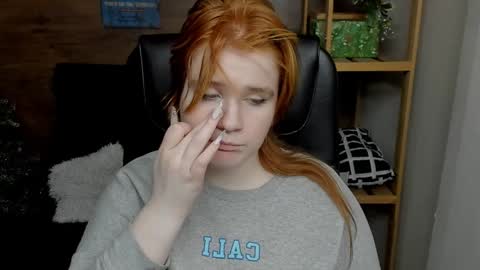 Snapshot of java_fire chatting on 01-11-25, 04:38 Katerina online show from 01-11-25, 04:38