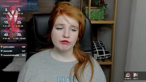 Snapshot of java_fire chatting on 01-12-25, 10:02 Katerina online show from 01-12-25, 10:02