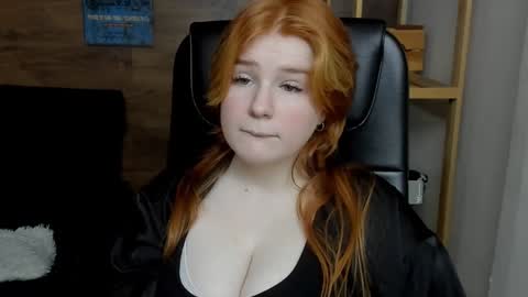 Snapshot of java_fire chatting on 01-28-25, 06:49 Katerina online show from 01-28-25, 06:49