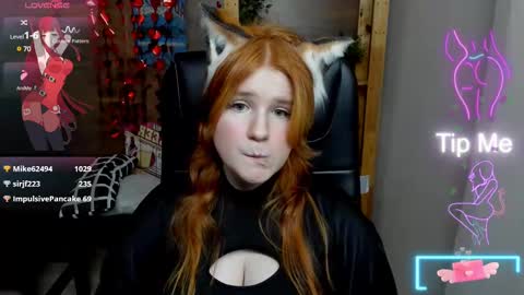 Snapshot of java_fire chatting on 02-25-25, 10:07 Katerina online show from 02-25-25, 10:07