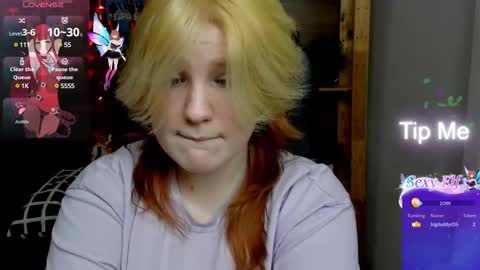 Snapshot of java_fire chatting on 03-10-25, 03:52 Katerina online show from 03-10-25, 03:52