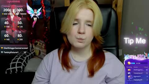 Snapshot of java_fire chatting on 03-10-25, 10:02 Katerina online show from 03-10-25, 10:02