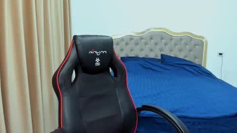  Javi  online show from 03-12-25, 11:33