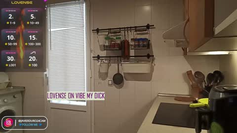 Snapshot of javierduro24 chatting on 12-15-24, 11:23 javierduro24 online show from 12-15-24, 11:23