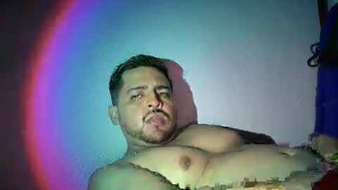 javiermichi online show from 11-23-25, 05:40