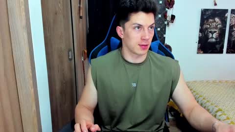 Javier online show from 12-18-24, 08:25