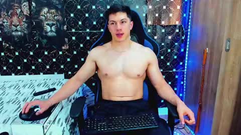 Javier online show from 06-05-26, 09:42
