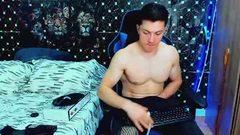 Javier online show from 07-01-26, 06:04