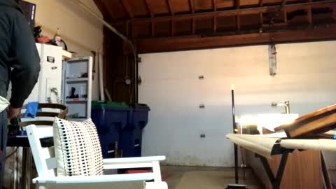 Snapshot of jawssharkparty chatting on 09-29-25, 05:45 Jaws online show from 09-29-25, 05:45