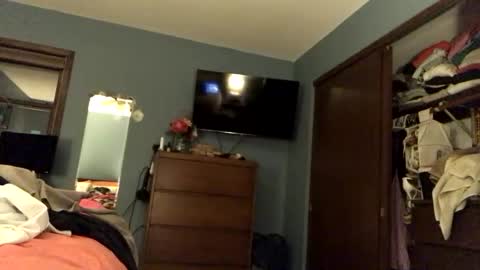 Jaws  online show from 03-04-26, 06:19